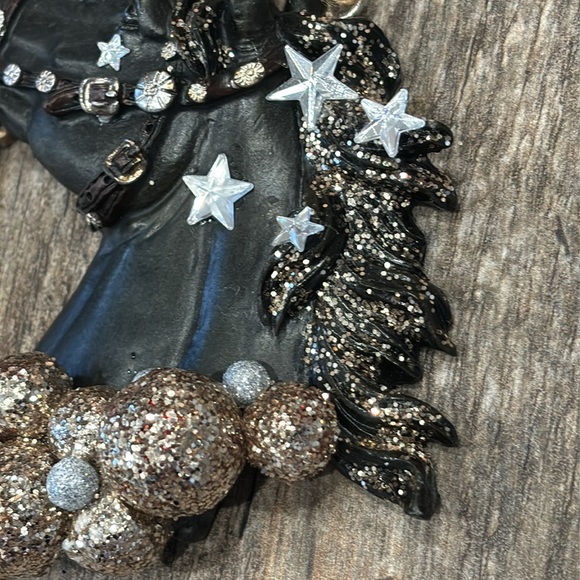 Holiday Horses: “New Years Eve” design. Decorated horse ornament - Picture 5 of 9